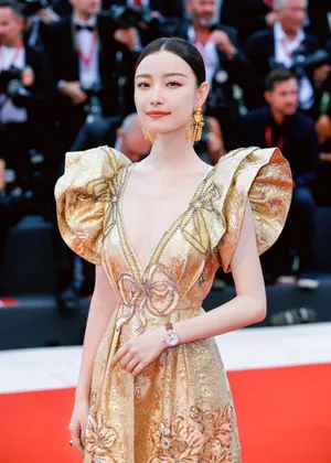 倪妮高贵华丽活动图片_7