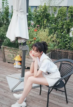 李斯羽甜美休闲写真图片_4