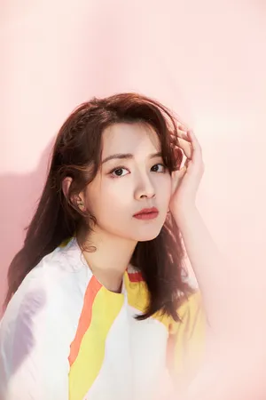 陈昊宇甜美少女范氧气性感写真_3