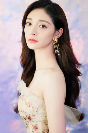 周洁琼甜美优雅写真图片_4