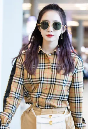 孟美岐酷美街拍照图片_7