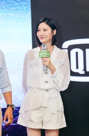 吴优清新优雅活动写真图片_6