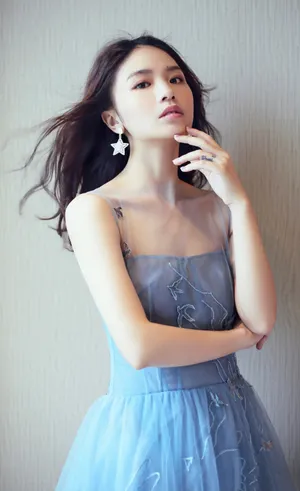 黄英甜美优雅写真图片_4