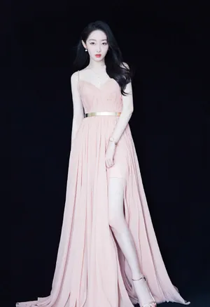 蒋梦婕明媚优雅写真图片_6