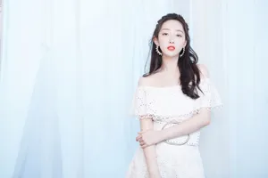 蒋梦婕清新靓丽写真图片_2