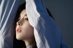 古力娜扎湿发性感写真图片_5