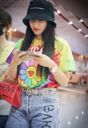 程潇彩虹美少女机场图片_1