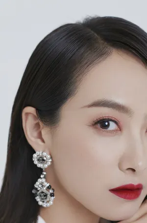 宋茜性感魅惑写真图片_4