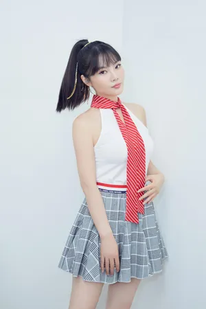徐冬冬学生装性感制服写真图片_3