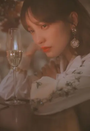 金莎流泪妆楚楚动人性感图片_6