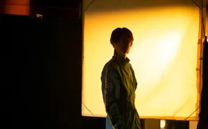 鹿晗《夜的尽头》MV花絮照图片第1张