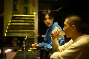 鹿晗《夜的尽头》MV花絮照图片_2