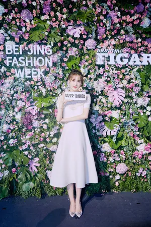 赵樱子2019北京时装周开幕式图片_4