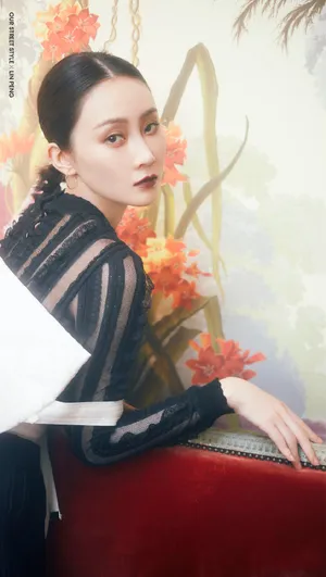 林鹏英气甜酷写真图片