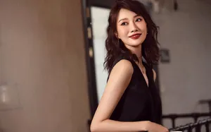 李斯羽性感优雅写真图片_4