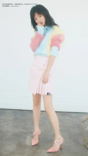 谭松韵清新彩虹少女图片