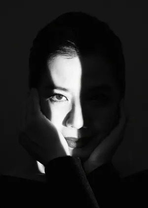钟楚红典雅魅力写真图片_4