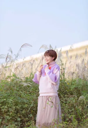 李欣燃户外性感写真_4