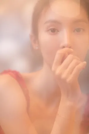 金晨氤氲柔美写真图片_5