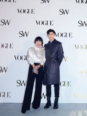张云龙STUARTWEITZMAN品牌晚会帅气图片