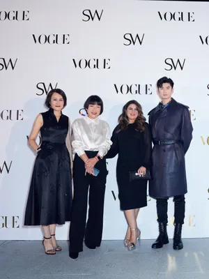张云龙STUARTWEITZMAN品牌晚会帅气图片_2