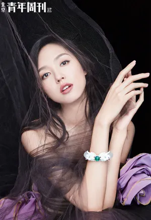 张梓琳百变风格写真图片