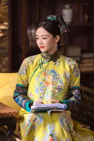 苗苗清新秀丽古装图片_2