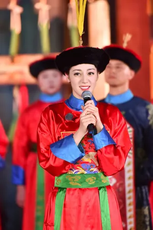 迪丽热巴《遇见天坛》古装图片