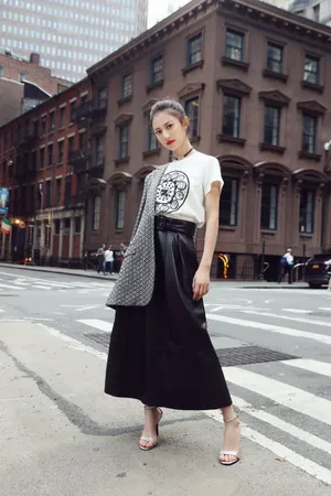 陈钰琪精致甜酷写真图片_6