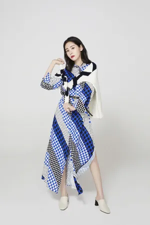 张碧晨百变风格时尚写真图片_4