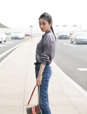 宋祖儿机场私服写真图片_4