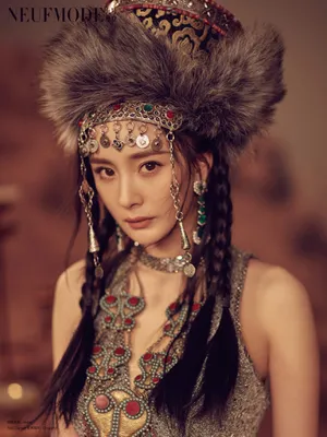 杨幂性感大漠风写真图片_9