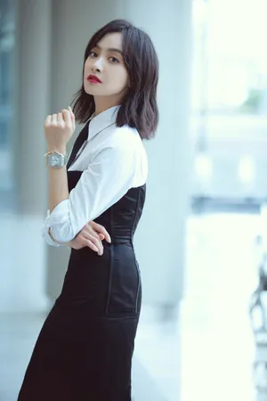 宋茜黑白时尚活动写真图片_3