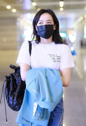 宋茜私服机场街拍照图片_2