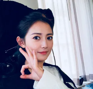 陈钰琪俏皮可爱自拍图片_2