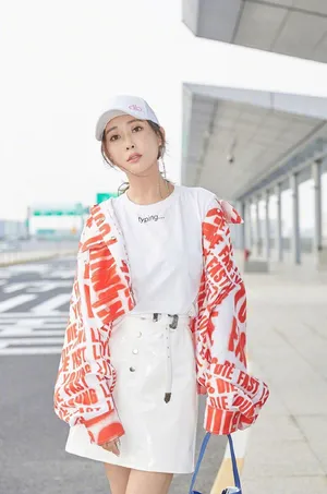 杜若溪清爽休闲机场照图片_4