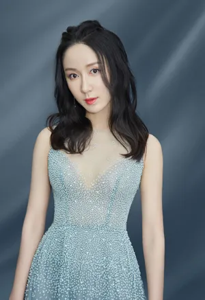 娄艺潇蓝裙优雅写真图片_2