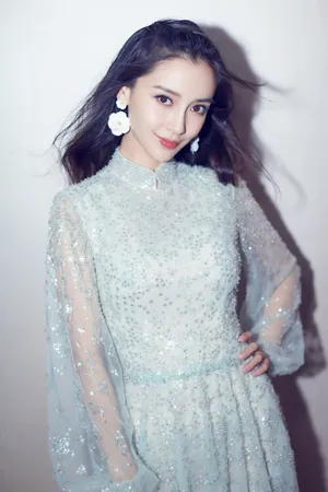 angelababy绝美长裙优雅写真图片_2