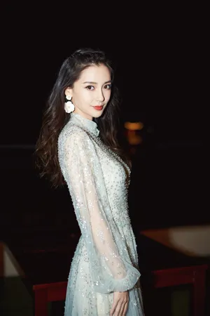 angelababy绝美长裙优雅写真图片_4