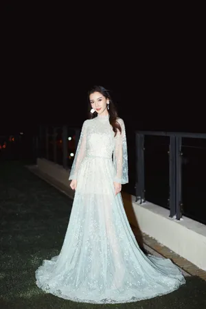 angelababy绝美长裙优雅写真图片_6