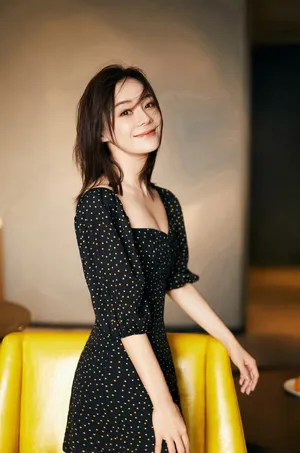 袁姗姗性感迷人写真图片_3