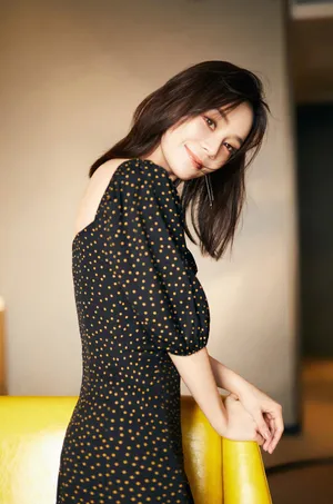 袁姗姗性感迷人写真图片_8