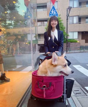 沈梦辰俏皮私服街拍图片_7