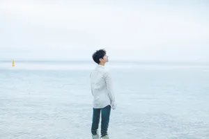 罗云熙休闲帅气写真图片_4