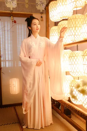 宣璐清新唯美古风写真图片_1