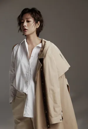 王真儿时尚百变写真图片_3