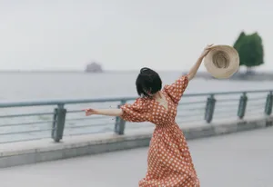 种丹妮印花裙甜美图片_4