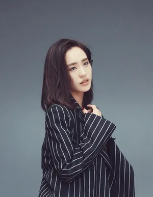 王智性感撩人写真图片