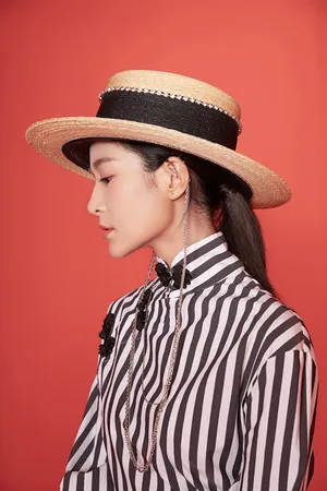 王媛可撩人性感杂志写真图片_3