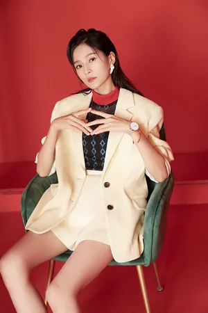 王媛可撩人性感杂志写真图片_7